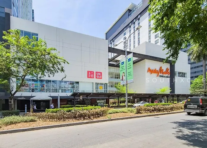 Furnished In Avida Towers Riala, It Park With Pool View, Wifi, Netflix And *